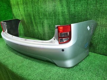 БАМПЕР НА TOYOTA ISIS ZNM10G