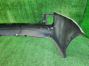 БАМПЕР НА TOYOTA ISIS ZNM10G