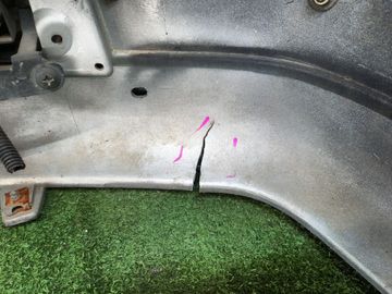 БАМПЕР НА MITSUBISHI DION CR9W