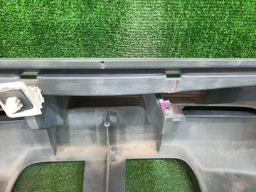 БАМПЕР НА MAZDA BONGO SK82V