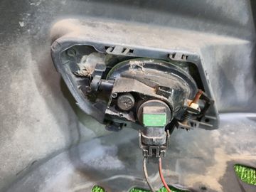 БАМПЕР НА HONDA STREAM RN6