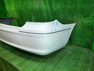 БАМПЕР НА TOYOTA PREMIO ZZT240