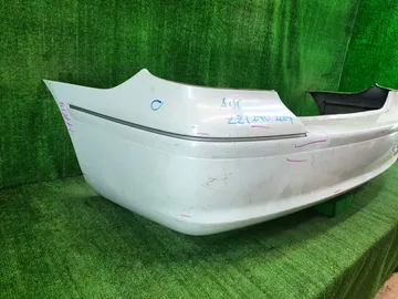 БАМПЕР НА TOYOTA PREMIO ZZT240