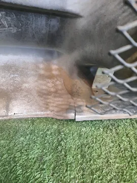 БАМПЕР НА NISSAN TINO V10