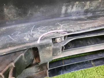 БАМПЕР НА TOYOTA CROWN JZS151