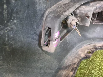 БАМПЕР НА TOYOTA CROWN JZS151