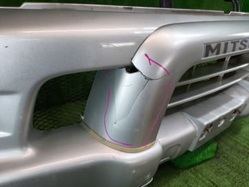 БАМПЕР НА MITSUBISHI DELICA PD6W