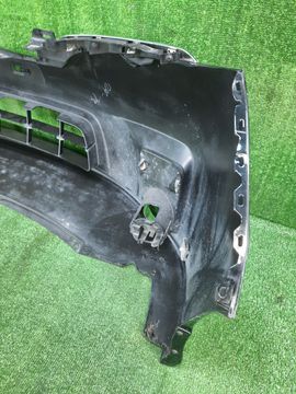 БАМПЕР НА NISSAN SERENA C26