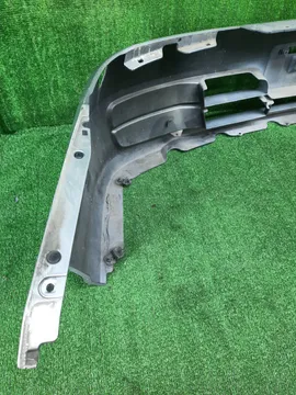 БАМПЕР НА NISSAN LIBERTY PM12