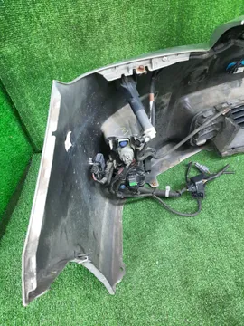 БАМПЕР НА TOYOTA PRIUS ZVW30