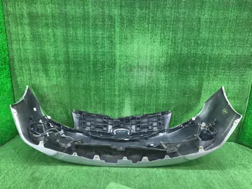 БАМПЕР НА TOYOTA PRIUS ZVW30