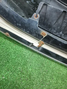 БАМПЕР НА TOYOTA PORTE NCP141