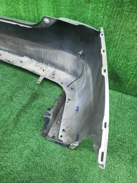 БАМПЕР НА TOYOTA PRIUS NHW20