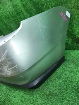 БАМПЕР НА TOYOTA PRIUS NHW20