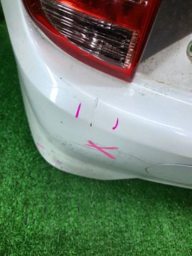 БАМПЕР НА TOYOTA ISIS ZNM10G
