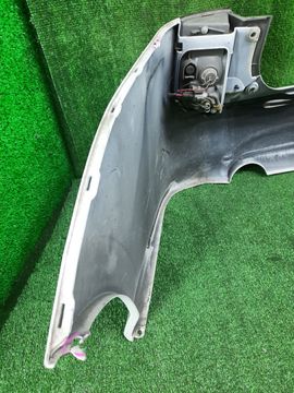 БАМПЕР НА TOYOTA ISIS ZNM10G
