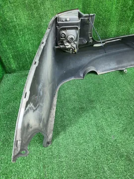 БАМПЕР НА TOYOTA ISIS ZNM10G