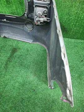 БАМПЕР НА TOYOTA ISIS ZGM10G