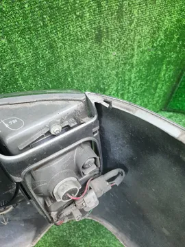 БАМПЕР НА TOYOTA ISIS ZGM10G