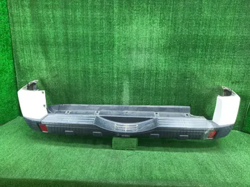 БАМПЕР НА MITSUBISHI PAJERO V83W