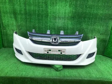 БАМПЕР НА HONDA STREAM RN6