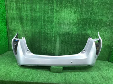 БАМПЕР НА TOYOTA PRIUS ZVW50