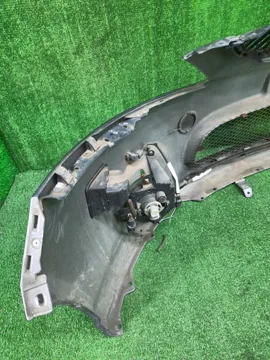 БАМПЕР НА MITSUBISHI GRANDIS NA4W
