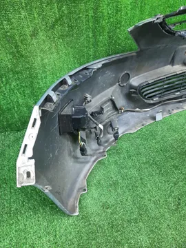 БАМПЕР НА MITSUBISHI GRANDIS NA4W