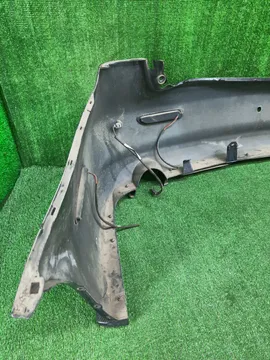 БАМПЕР НА MITSUBISHI GRANDIS NA4W
