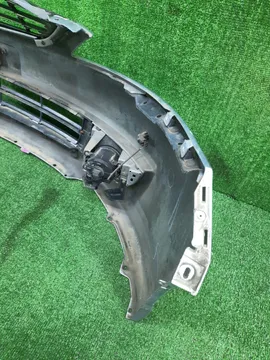 БАМПЕР НА MITSUBISHI GRANDIS NA4W