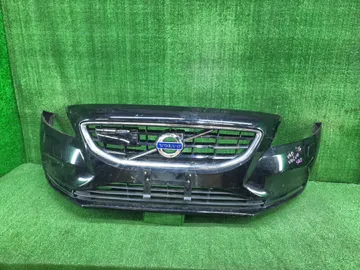 БАМПЕР НА VOLVO V40 MV