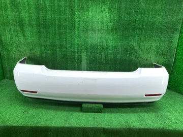 БАМПЕР НА TOYOTA COROLLA NZE121