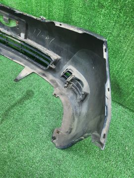БАМПЕР НА TOYOTA ISIS ZNM10G