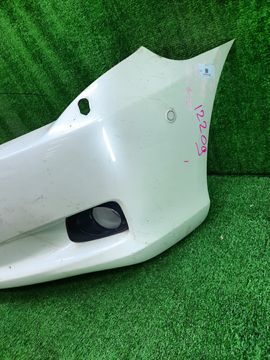 БАМПЕР НА TOYOTA COROLLA  AXIO NZE141