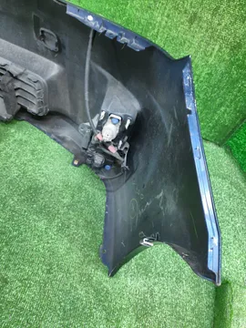 БАМПЕР НА TOYOTA PRIUS ZVW30