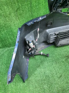 БАМПЕР НА TOYOTA PRIUS ZVW30