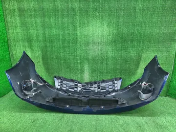 БАМПЕР НА TOYOTA PRIUS ZVW30