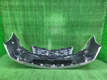 БАМПЕР НА TOYOTA PRIUS ZVW30