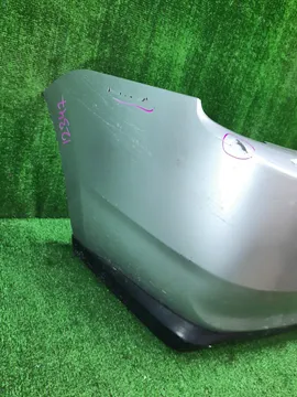 БАМПЕР НА TOYOTA PRIUS NHW20