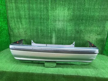БАМПЕР НА TOYOTA CARINA ST210