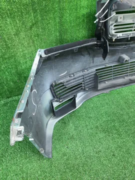 БАМПЕР НА MITSUBISHI DION CR6W