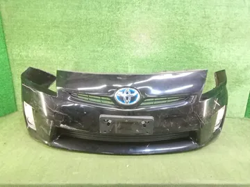 БАМПЕР НА TOYOTA PRIUS ZVW30