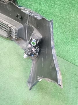 БАМПЕР НА TOYOTA PRIUS ZVW30