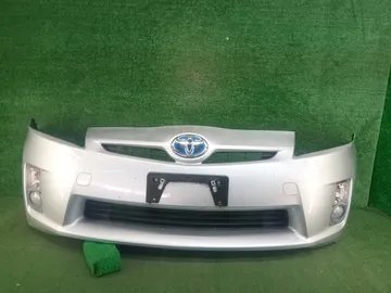 БАМПЕР НА TOYOTA PRIUS ZVW30