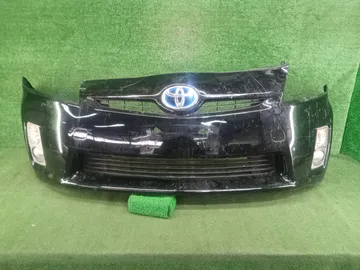 БАМПЕР НА TOYOTA PRIUS ZVW30