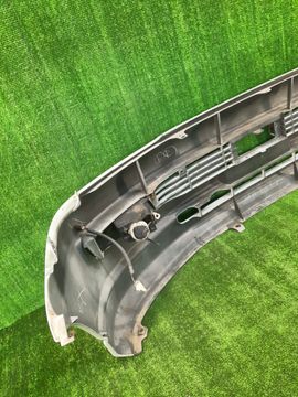 БАМПЕР НА TOYOTA HIACE REGIUS KCH46W