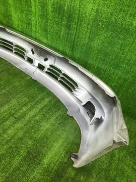 БАМПЕР НА TOYOTA VISTA SV50