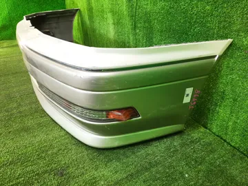 БАМПЕР НА TOYOTA CROWN GS151