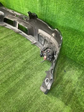 БАМПЕР НА SUBARU LEGACY BL5