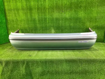 БАМПЕР НА TOYOTA PROGRES JCG10